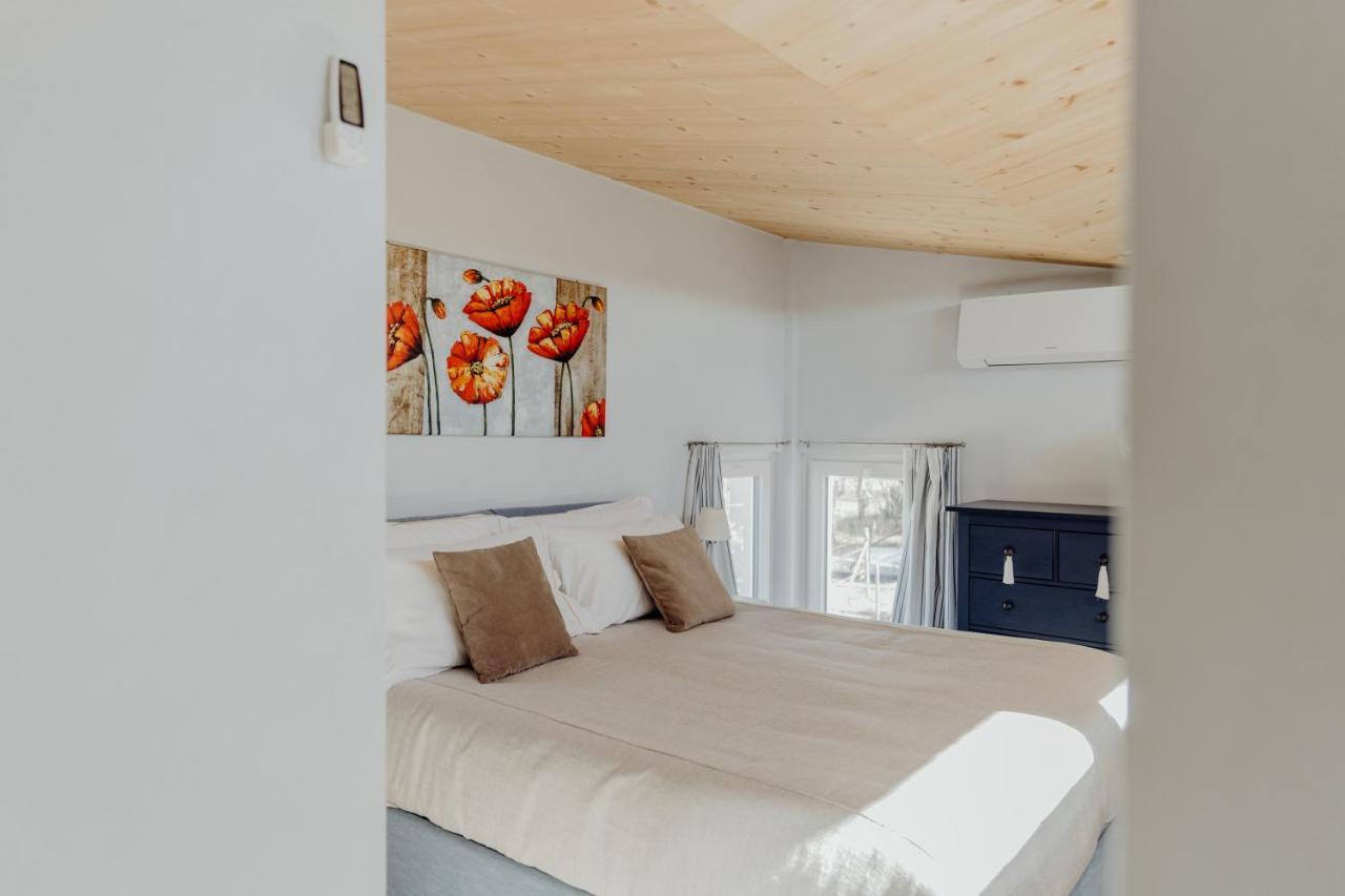 La Rosa Gialla Bio Apartments & Rooms บาโรโล ภายนอก รูปภาพ